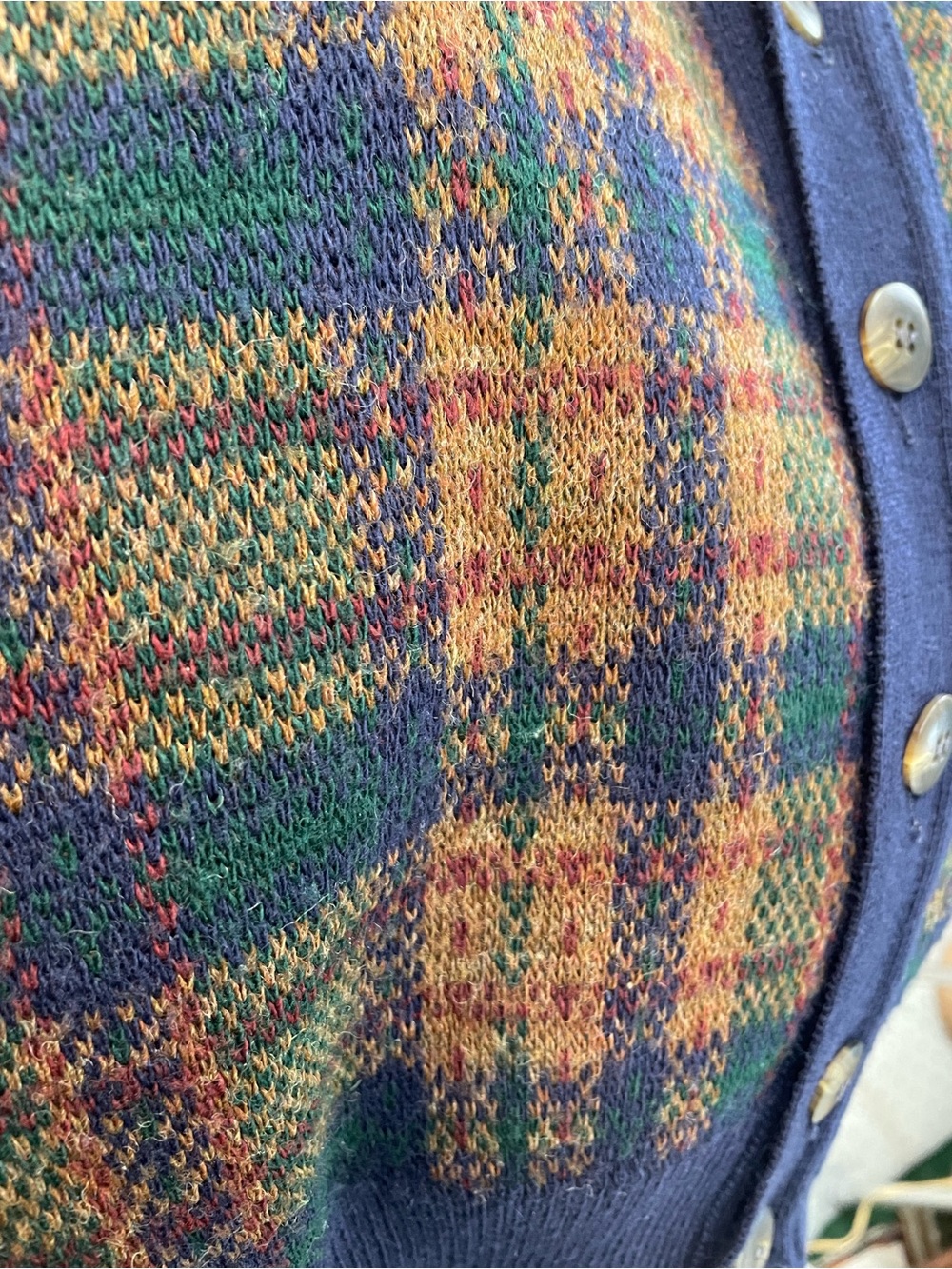 Vintage Knit Plaid V-Neck Cardigan Sweater Grandpacore Academia Size Medium - Picture 6 of 7
